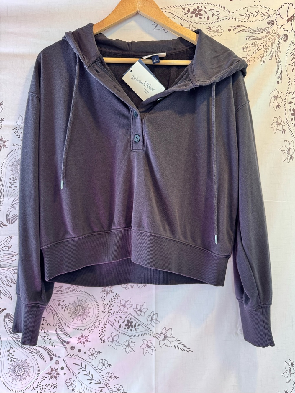 Universal thread Drawstring Hooded Pullover - Black
